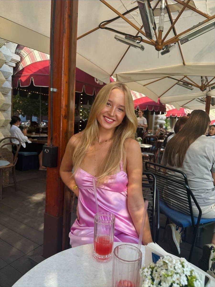 Polina, miembro real de Ghosted, foto sin filtros